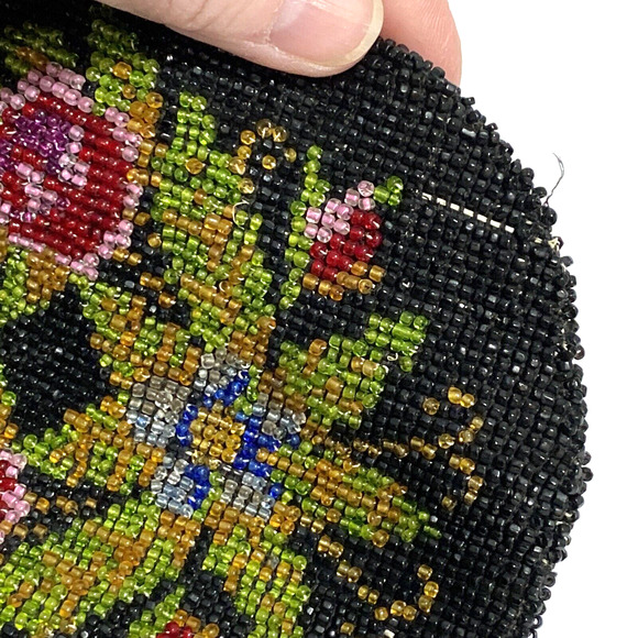 Vintage beaded pouch purse black & pink flowers crochet drawstring beggars bag - Picture 10 of 12
